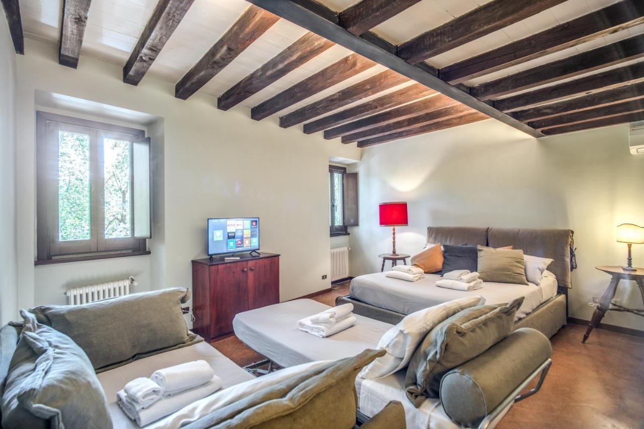 Sant'eligio Attic With Exclusive Terrace Campo Di Fiori Apartment Rom